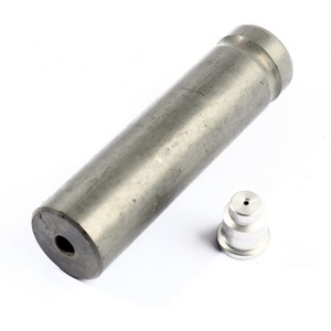 NOZZLE FOR WET BLASTING