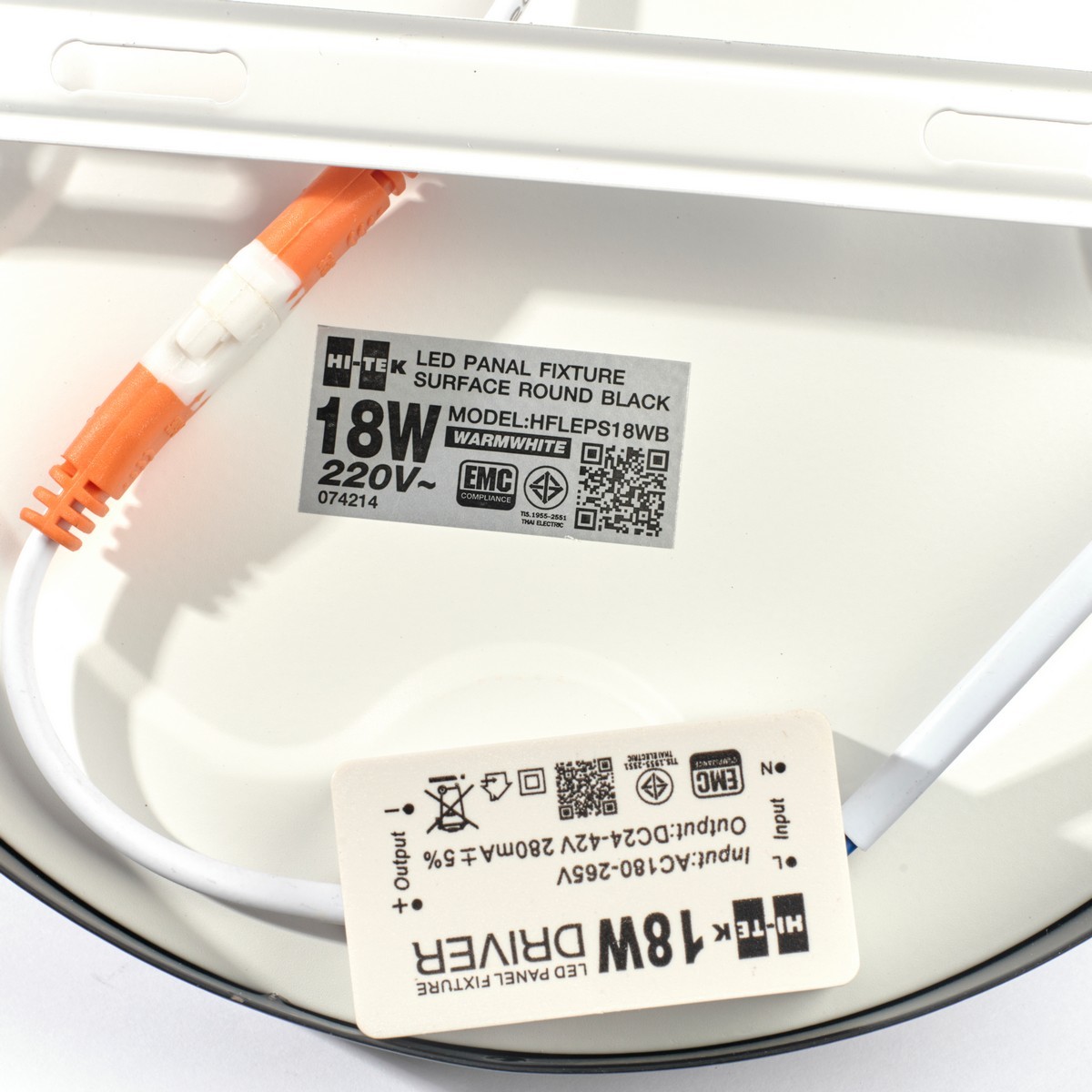 โคม ดำ LED PANEL 18W กลมแบบติดลอย แสงนวล