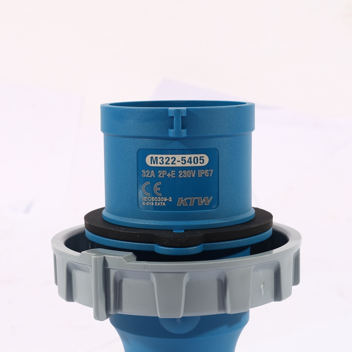 IP67 ปลั๊กตัวผู้ 2P+E 32A-6H 230V