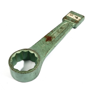 8 A 2 STRIKING FACE RINGSPANNER