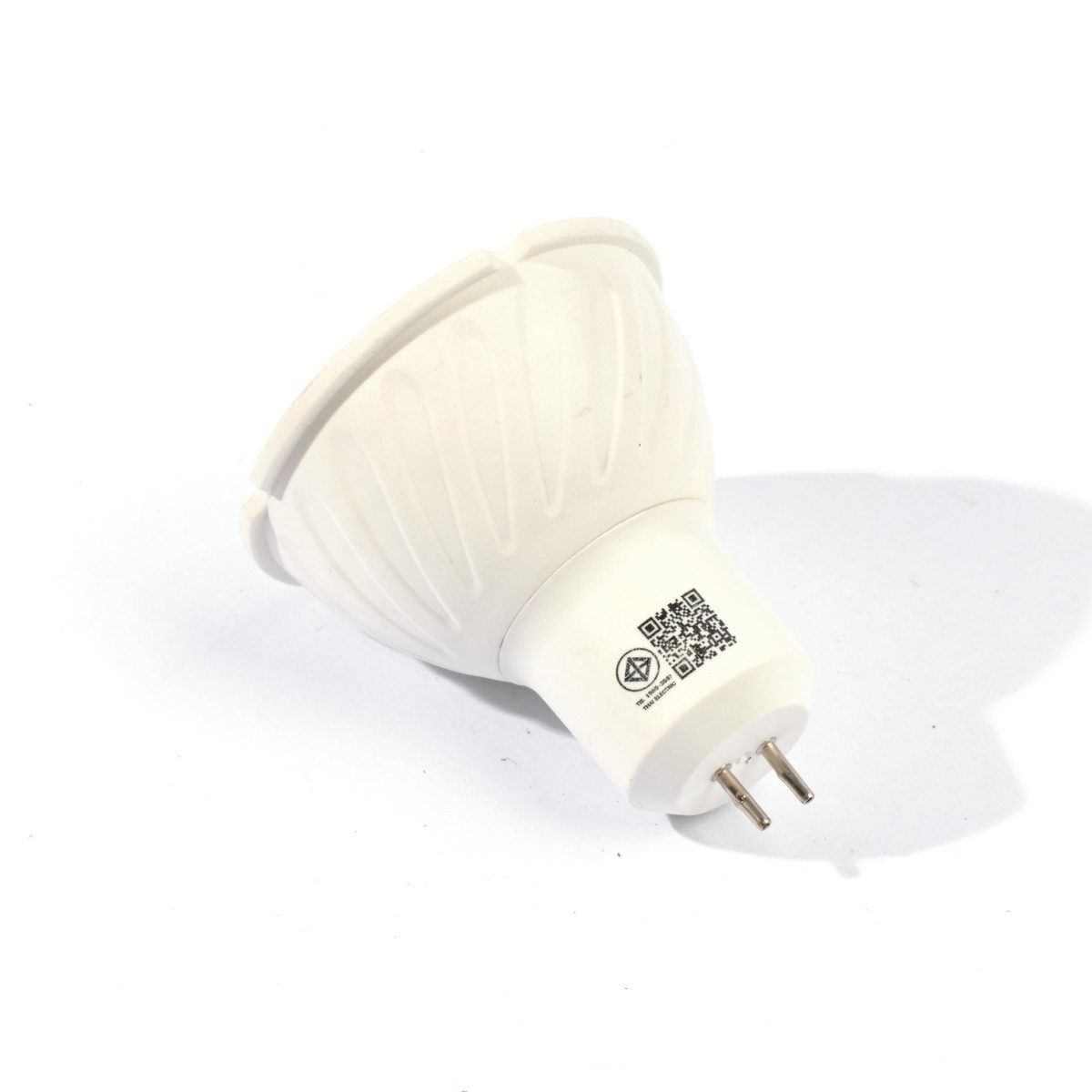 หลอด LED GU5.3 / MR16 หรี่ได้ 7W แสงนวล
