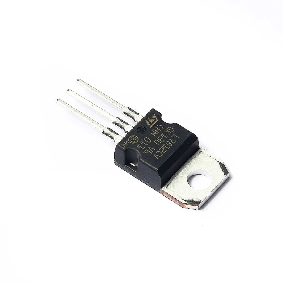 อะไหล่ VOLTAGE REGULATOR MAXARC200B